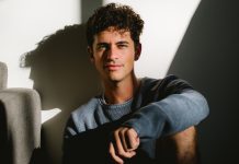 David Derman Turns the End of the World Into a Love Anthem on New Single ‘Stardust’